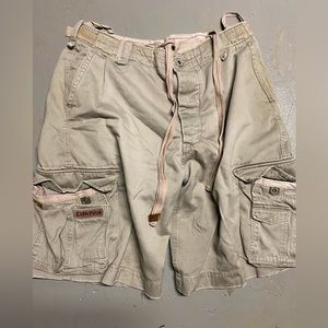 Super rare y2k Ezra fitch by Abercrombie cargo shorts 36